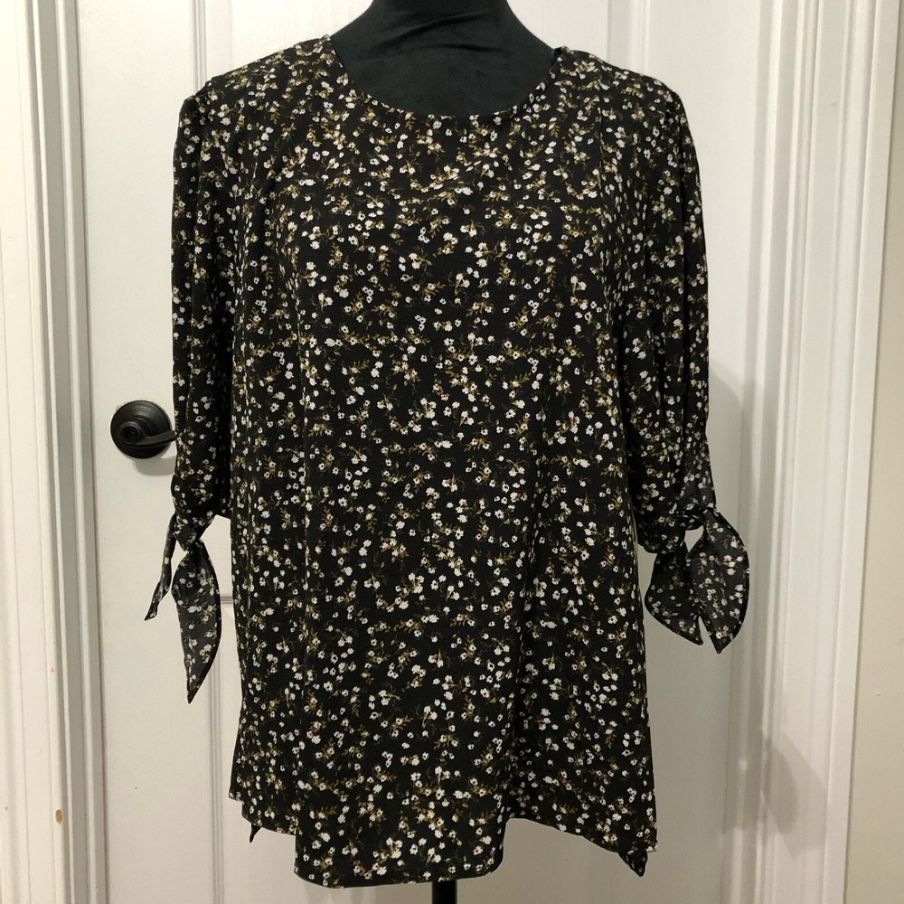 CeCe Women's Black Ditsy Floral Tie Sleeve Keyhole Back Blouse Size Large NWT